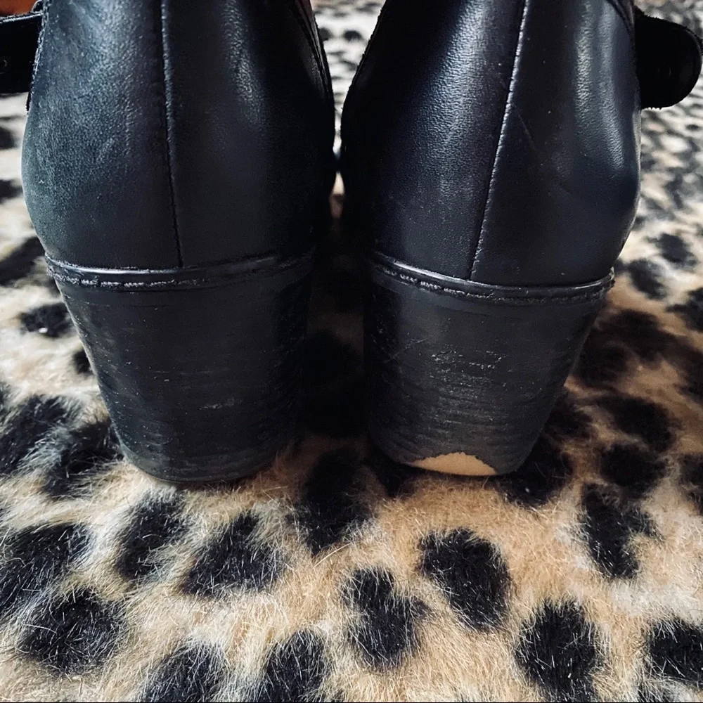 Anne Klein black Brier Moto ankle boots